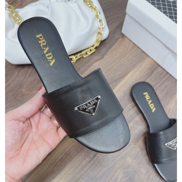 Dép Lê Prada Quai Ngang Đế Bằng