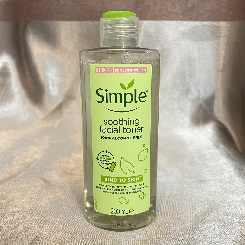 Nước Hoa Hồng SIMPLE Toner Soothing Facial (Mẫu Mới)