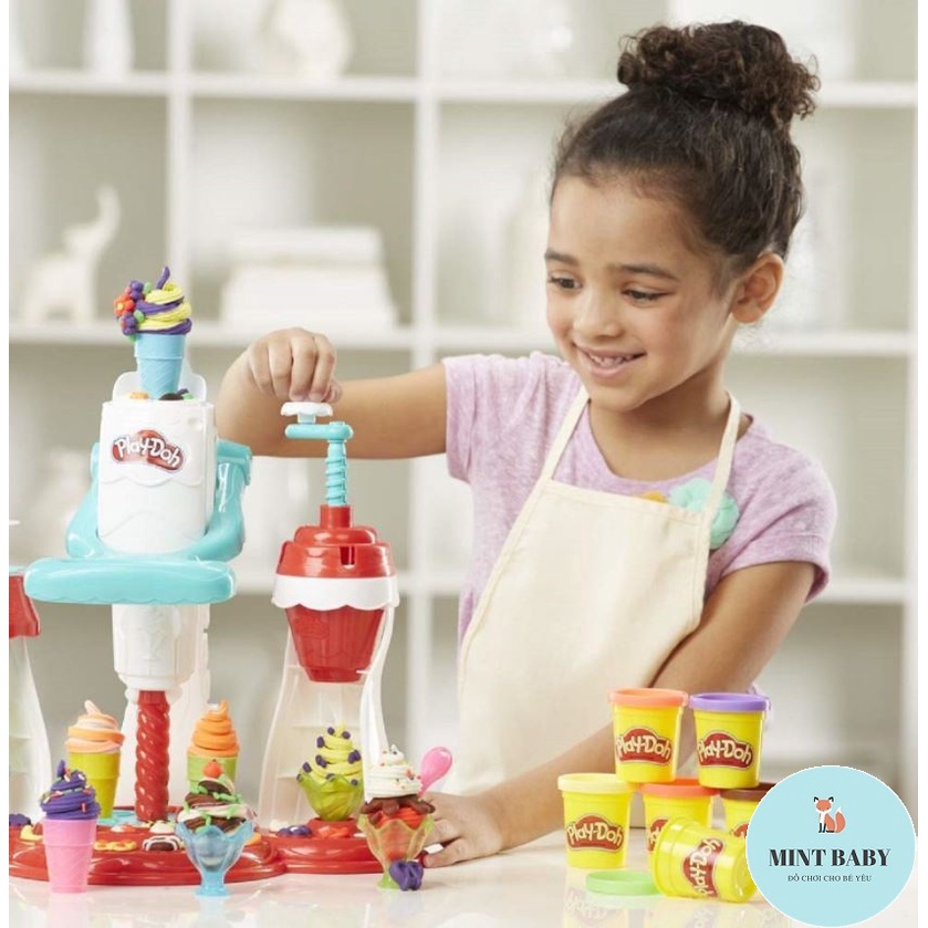 Bộ đồ chơi Hasbro đất nặn máy làm kem thần kỳ Play Doh E1935