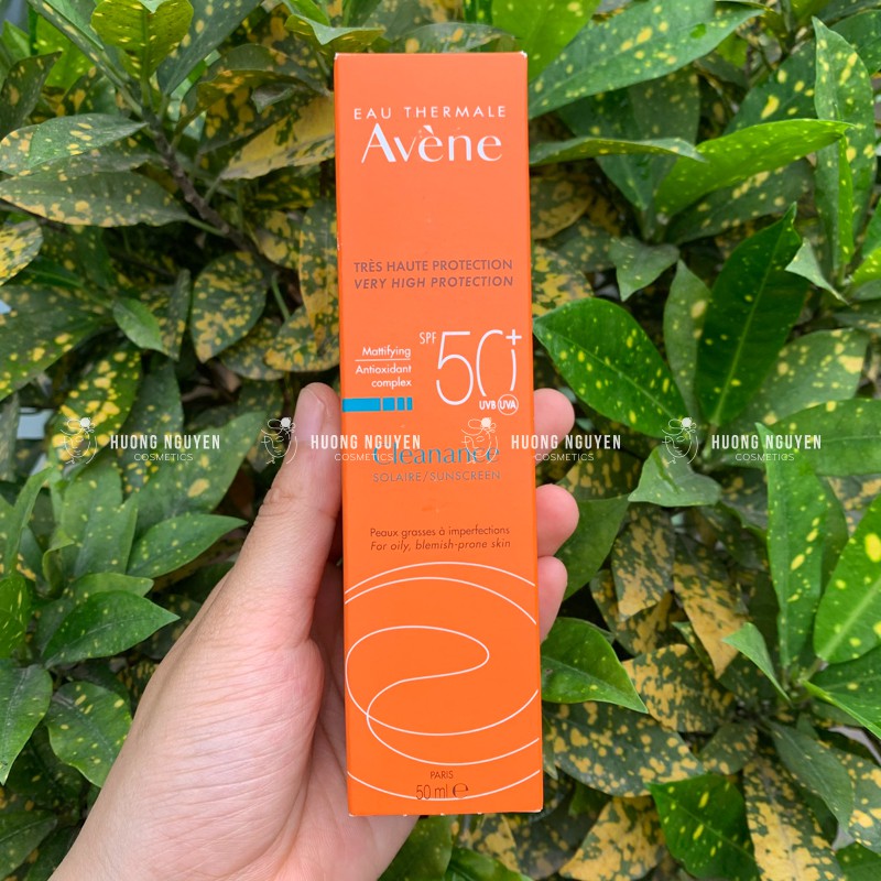 Kem Chống Nắng Avene Mattifying Cleanance SPF50+ 50ml