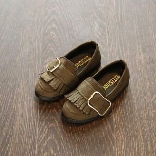 Giày lười tua rua sz 32 màu đen