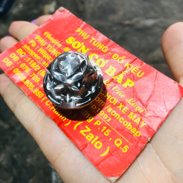 Ốc nắp nhớt đầu salaya chất liệu inox 304 cho honda và yamaha
