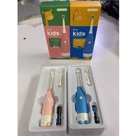 Bàn chải đánh răng tự động cho bé sài pin, tay cầm chắc chắn thích hợp cho bé