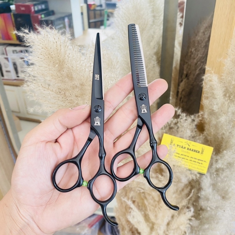 Kéo vương miện đen cực bén chuẩn
