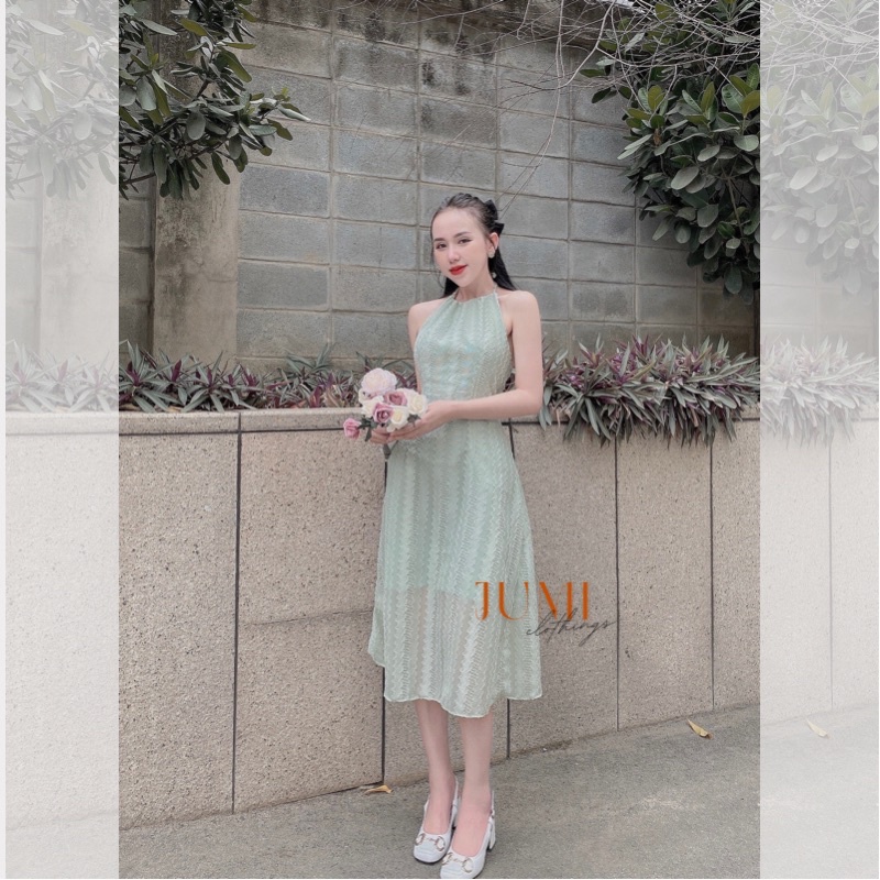 Đầm yếm đầm hở lưng buộc nơ, váy yếm hở lưng 2 lớp có mút ngực | BigBuy360 - bigbuy360.vn