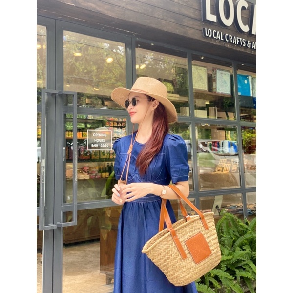 𝐃𝐞𝐧𝐢𝐦 𝐃𝐫𝐞𝐬𝐬 𝟎𝟏- Đầm Denim Xoắn Khoét Lưng
