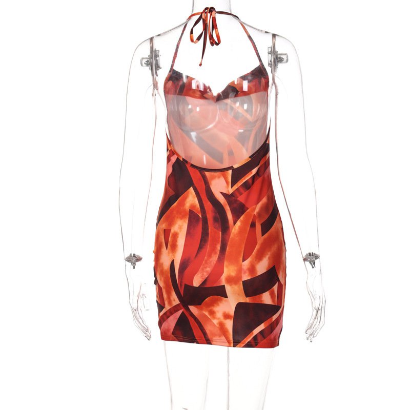 Đầm hai dây hở lưng in họa tiết nghệ thuật phong cách đường phố gợi cảm cho nữ