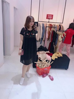 ĐẦM BẦU THIẾT KẾ (kèm ảnh khách mặc)