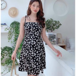 Đầm hoa cúc 2 dây
