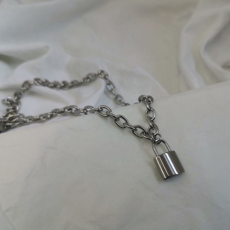 Dây Chuyền Mặt Hình Ổ Khóa Độc Đáo Kiểu Phong Cách Retro Hàn Quốc