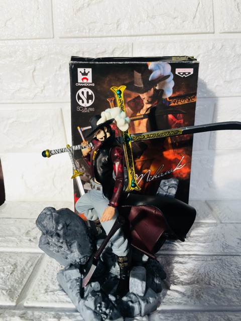 [CBD20] Mô hình cao cấp mihaw one piece thất vũ hải anime figure mihawk char mắt diều hâu