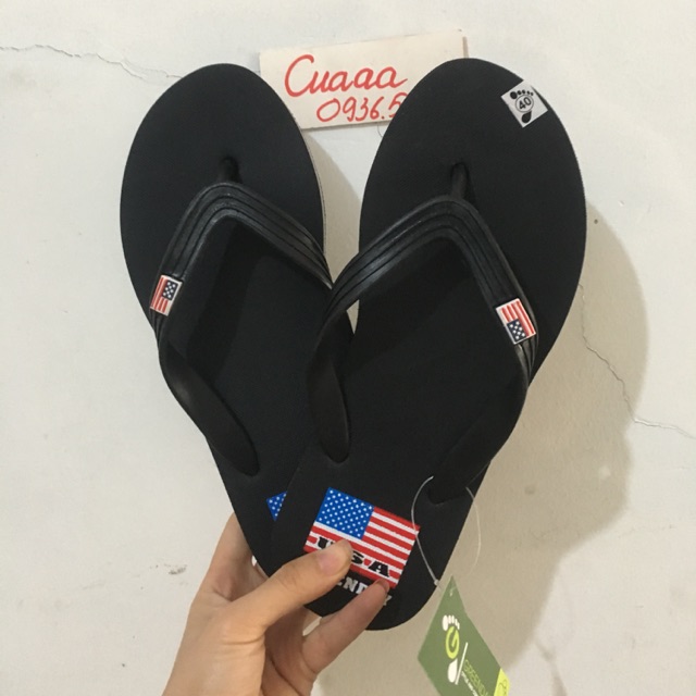 Dép kẹp , xỏ ngón nam