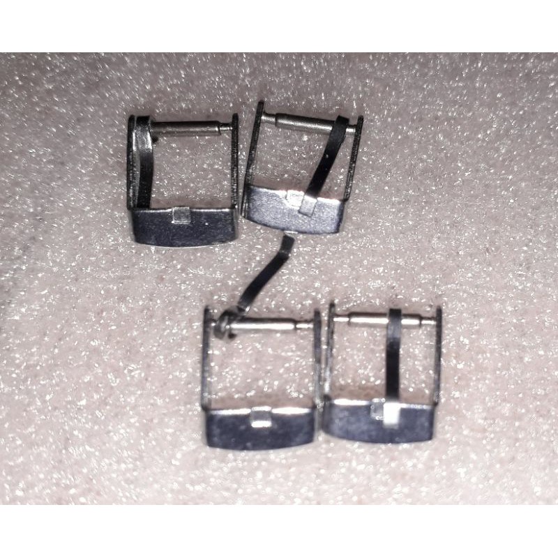 Sét 4 cái khóa chữ D bằng inox sử dụng bản dây 5cm