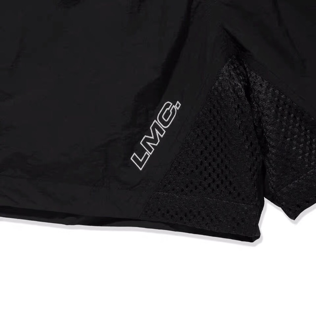 Quần short LMC