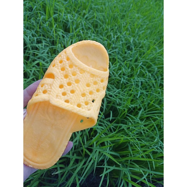 👣Dép tổ ong- dép đi trong nhà cho bé chân dưới 17,5cm nhẹ mềm dễ mang.