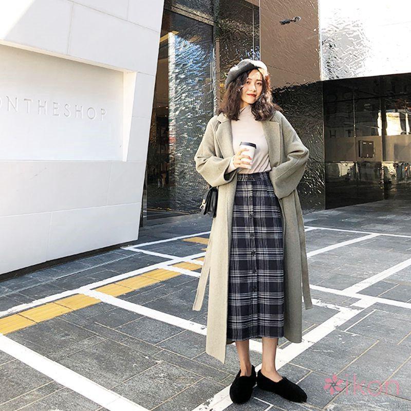 Chân váy caro dài lưng cao phối nút phong cách retro