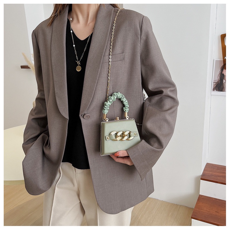 Túi đeo chéo IELGY dễ phối đồ thời trang dành cho nữ