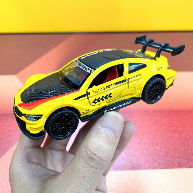 Mô hình xe thể thao kim loại tỉ lệ 1:36