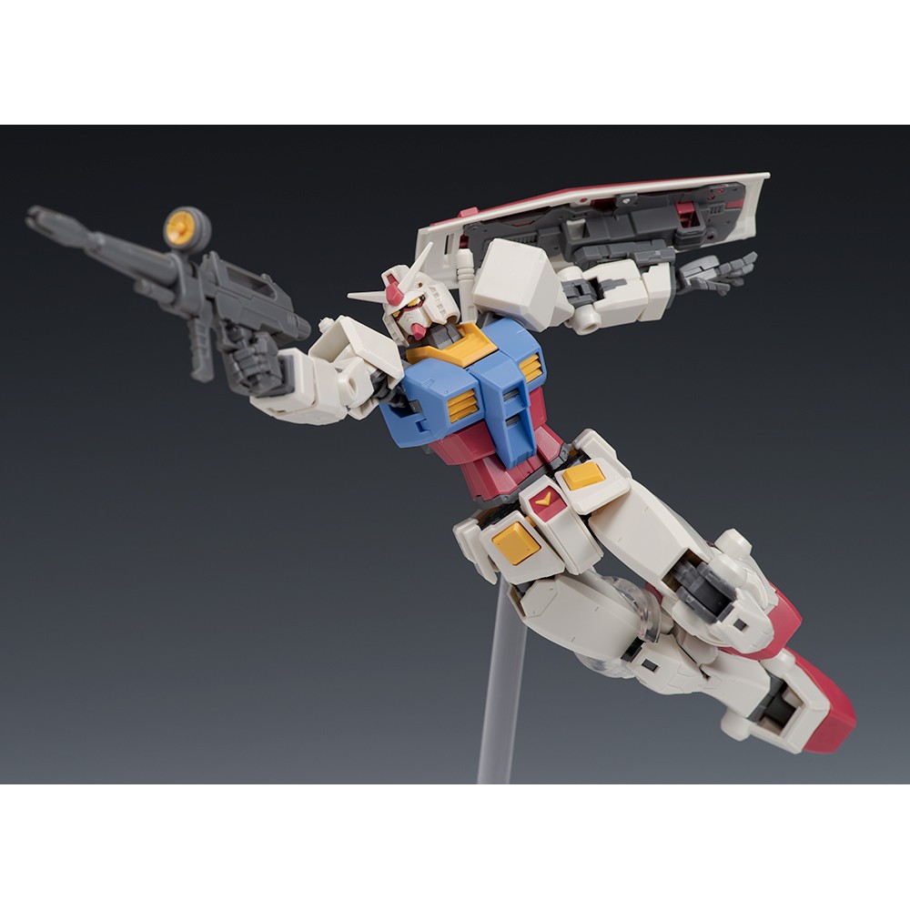 Mô hình lắp ráp Gunpla HG 1/144 RX-78-2 GUNDAM [BEYOND GLOBAL] Gundam Bandai Japan