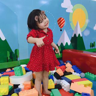 Đầm dài tay cổ bẻ họa tiết chấm bi xinh xắn thời trang cho bé gái
