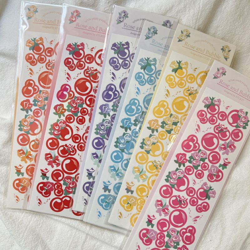 Sticker trang trí toploader bong bóng trái tim