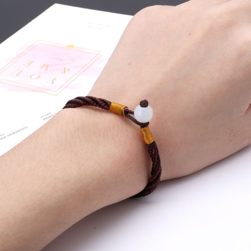 Vòng đeo tay dây bện màu đỏ đẹp mắt phong cách đại diện cho tình bạn