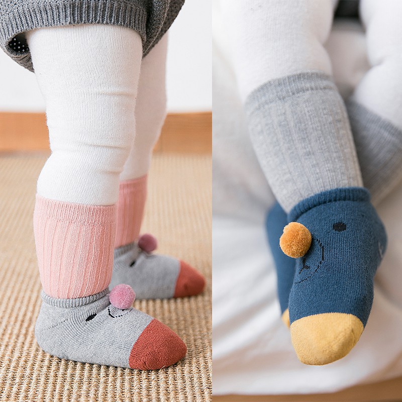 Set 2 đôi vớ cotton mẫu mã xinh xắn cho bé yêu