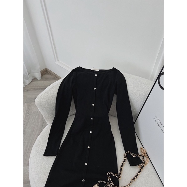 ĐẦM ÔM BODY TÀ NÚT TAY DÀI