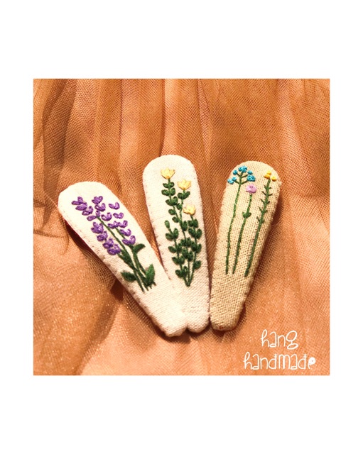 Kẹp tóc thêu tay