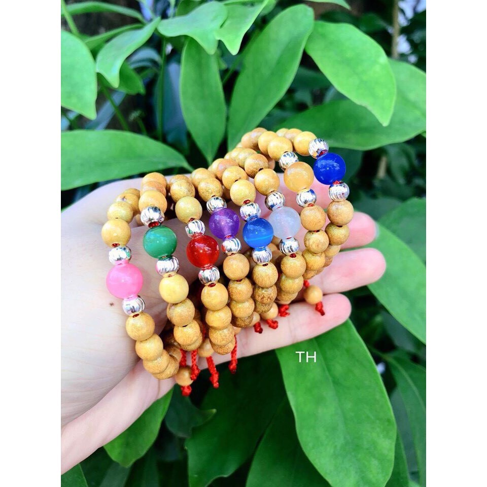 Vòng dâu tằm Bạc kèm Đá an toàn cho bé yêu