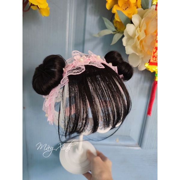 Băng đô tóc giả ren trắng đính hạt cho bé