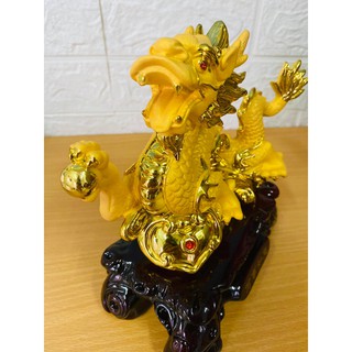 Tượng rồng vàng phong thủy