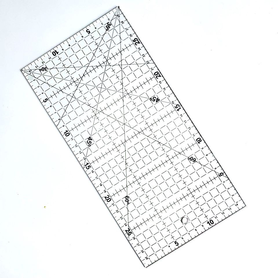 THƯỚC QUILT dùng kẻ, cắt, ghép vải nghệ thuật, đồ thủ công  15x15cm