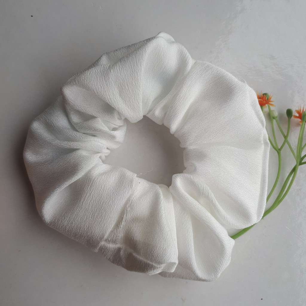 Thun cột tóc vải SRUNCHIES nhiều mẫu (được chọn mẫu) ảnh tự chụp | BigBuy360 - bigbuy360.vn