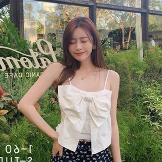 Áo croptop đính nơ hai dây