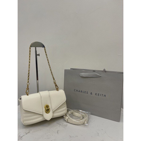 Túi đeo chéo, túi đeo vai khóa xoay phù hợp đi chơi, dạo phố SMN374