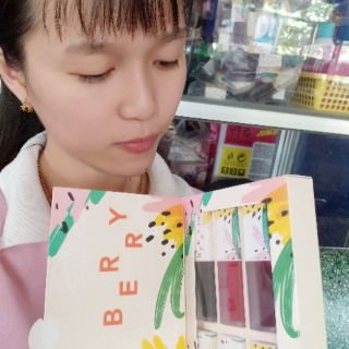 SET SON BERRY GY TRẦN