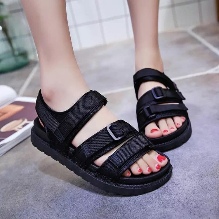 Giày sandal 2 quai kiểu mới