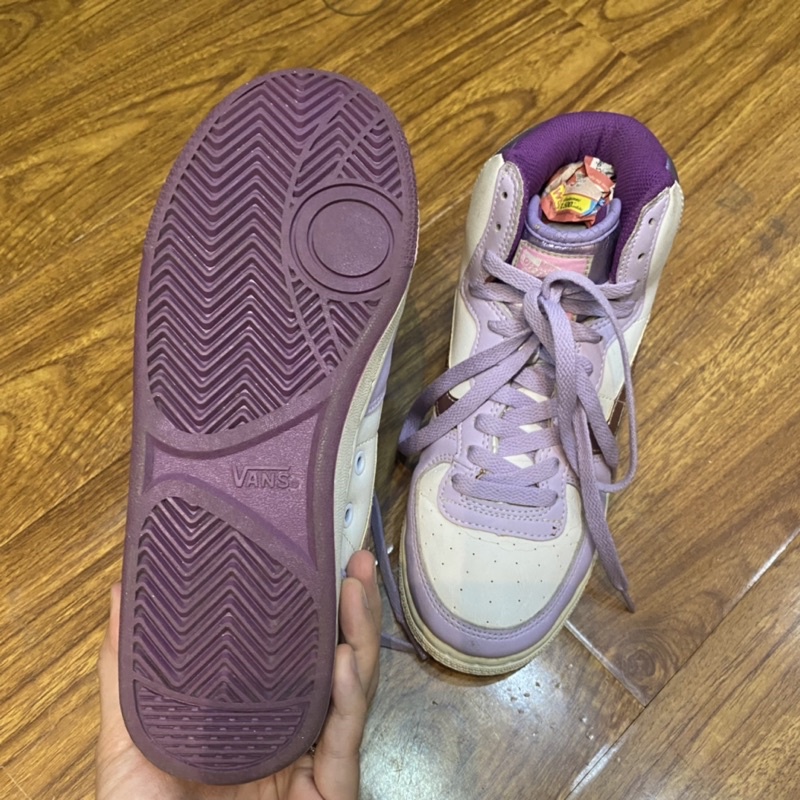 Giày thể thao sz 36