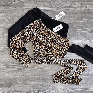 Áo croptop tay dài phối da beo