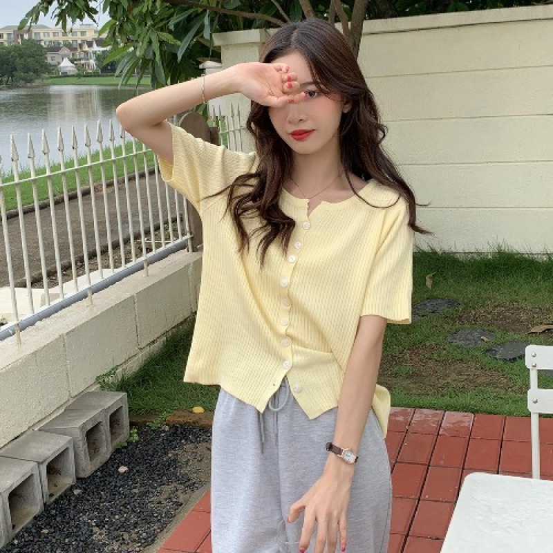 Áo khoác cardigan dệt kim ngắn tay màu trắng trẻ trung