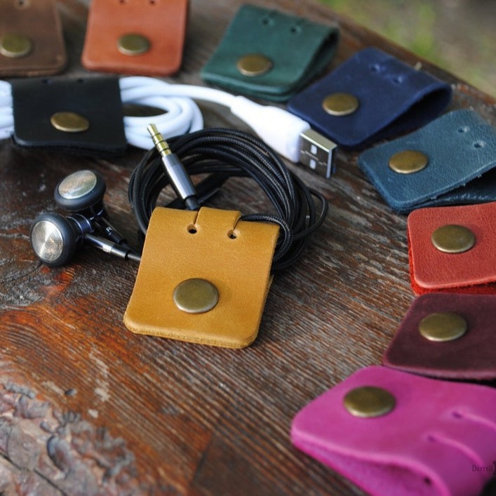 [Mua 4 tặng 1] Cuốn Dây Tai Nghe Cún Con Basic Đủ Màu Sắc - Da Thật Handmade