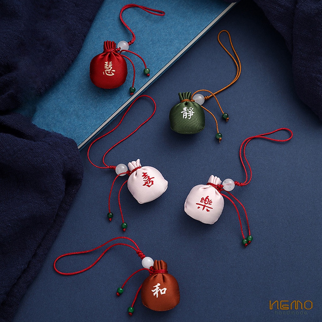 Túi Thơm Mini 3cm x 3.5cm đựng Bột Ngải Cứu Dùng Làm Quà Tặng, Móc Khóa, Móc Điện Thoại Nemo Handmade - TTKE