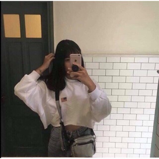 Croptop tay dài usa