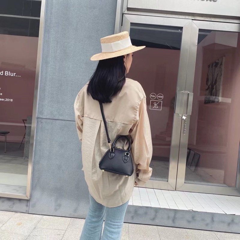 Túi đeo chéo có quai xách phong cách Hàn Quốc