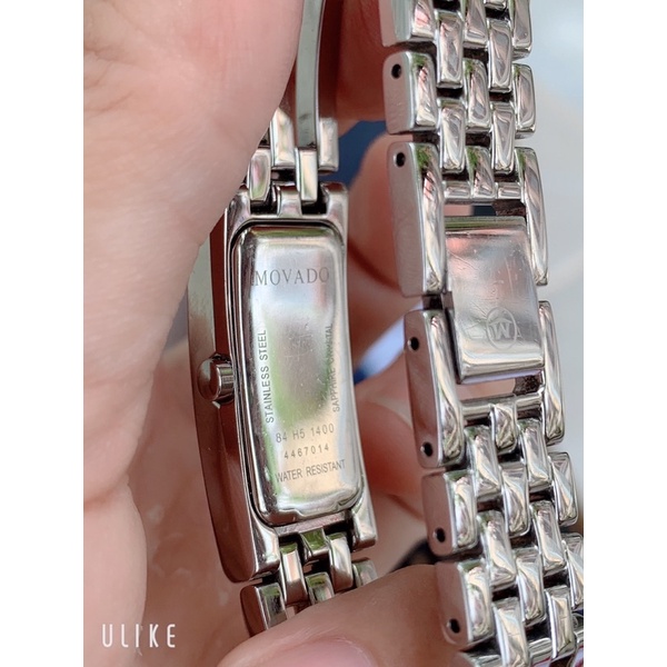 Đồng hồ si nữ hiệu Movado xịn sò, chuẩn hãng, mặt đen dáng tank dây kim loại