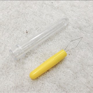 Dụng cụ xỏ kim