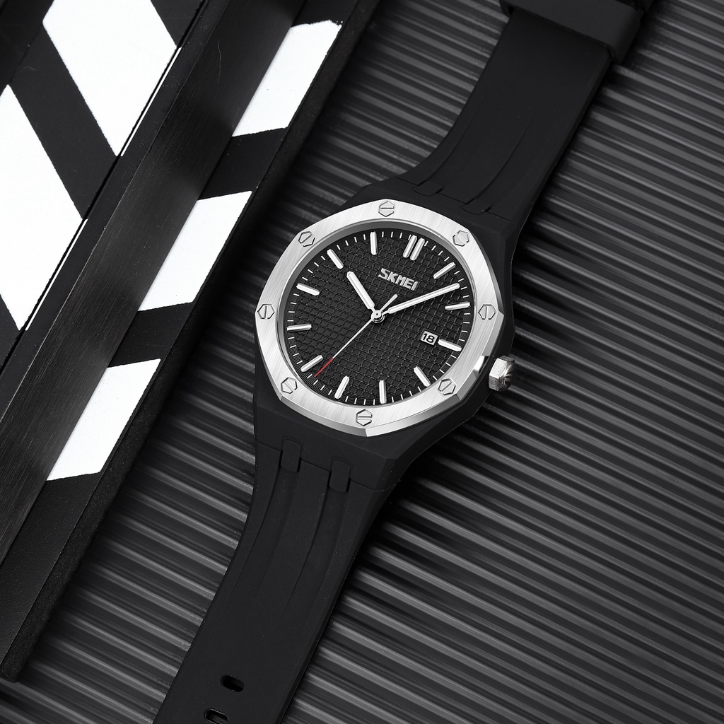 Đồng Hồ Thể Thao SKMEI 9299 Chống Nước Với Dây Đeo Silicon