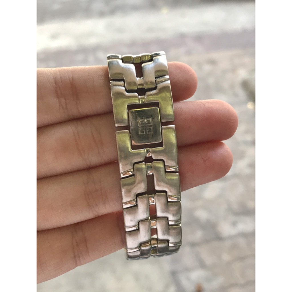 Đồng hồ nữ GIVENCHY nhỏ gọn đơn giản - THỤY SỸ - CAO CẤP