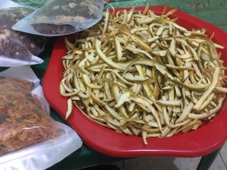 Mứt vỏ bưởi